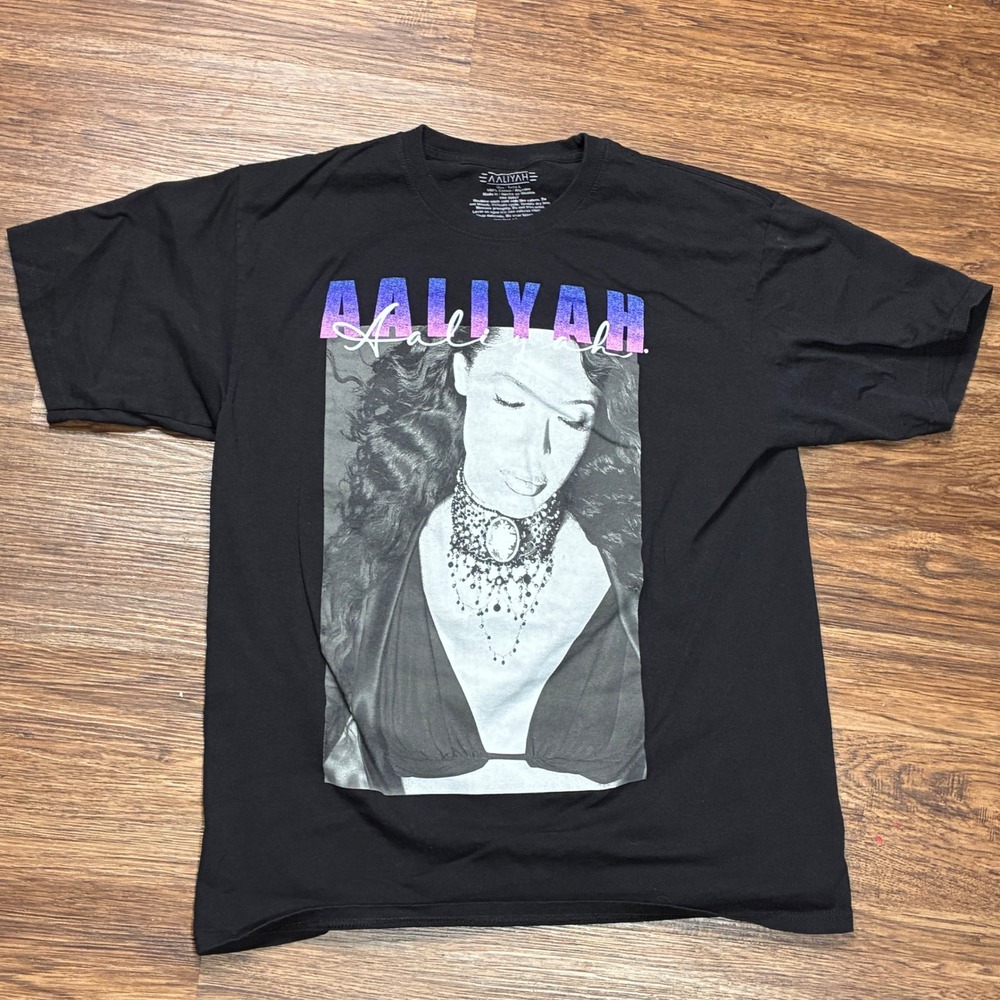 Aaliyah Graphic Tee Mens Large Black Excellent R&B Icon Portrait Shirt